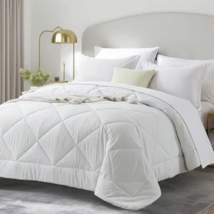 Geometric Pattern Comforter Set